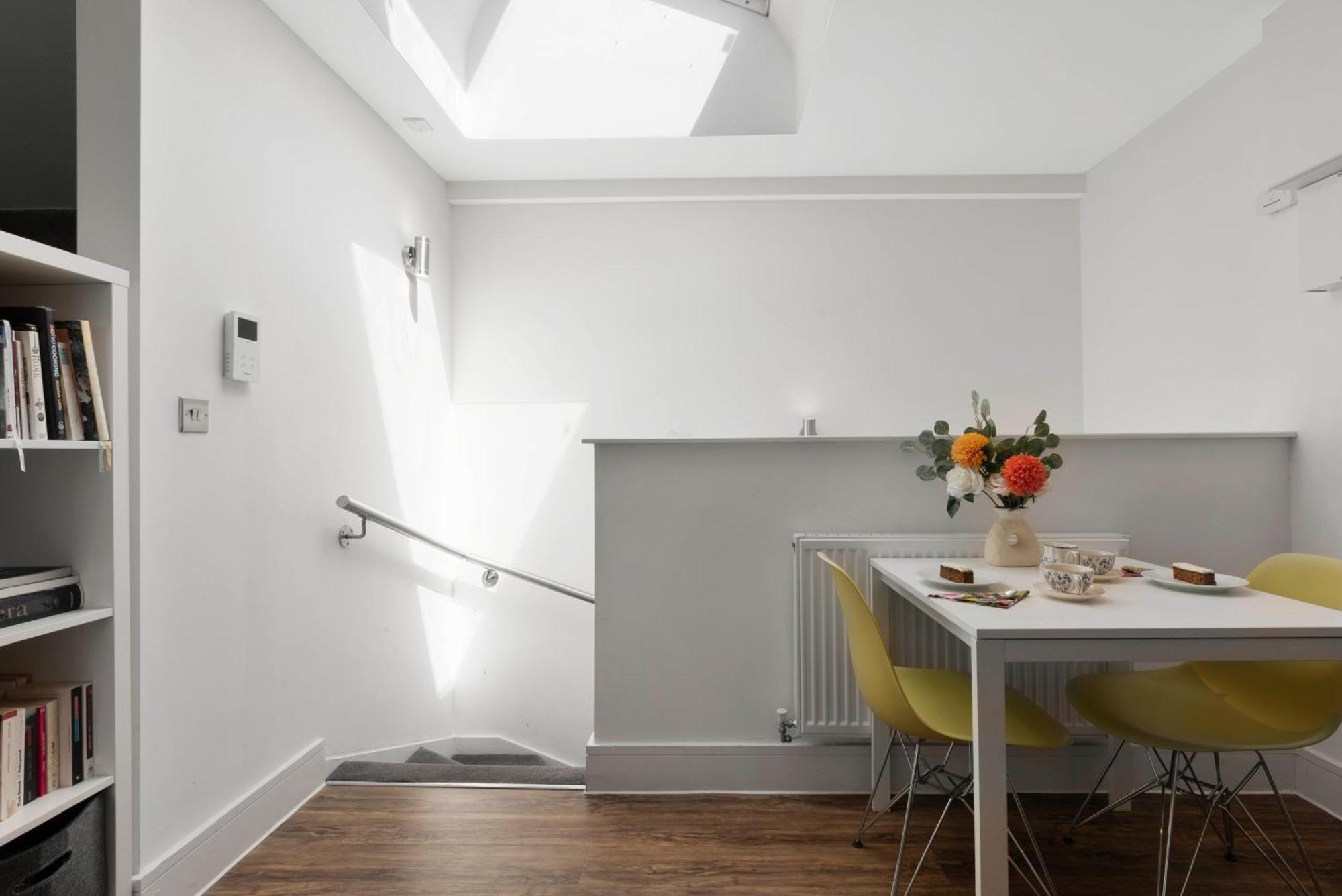 Manor House Studios By Morethanstays Londra Exterior foto